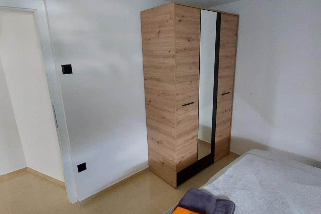 Jo-Ma Apartma - Free Parking Ljubljana Bagian luar foto